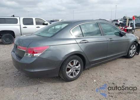 2012 Honda Accord 2.4 Lx-P из США, поврежденный, VIN 1HGCP2F40CA173791